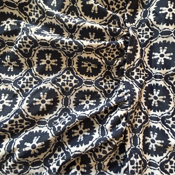 Merona navy blue and white pattern tie tankini top Size L - Picture 2 of 8